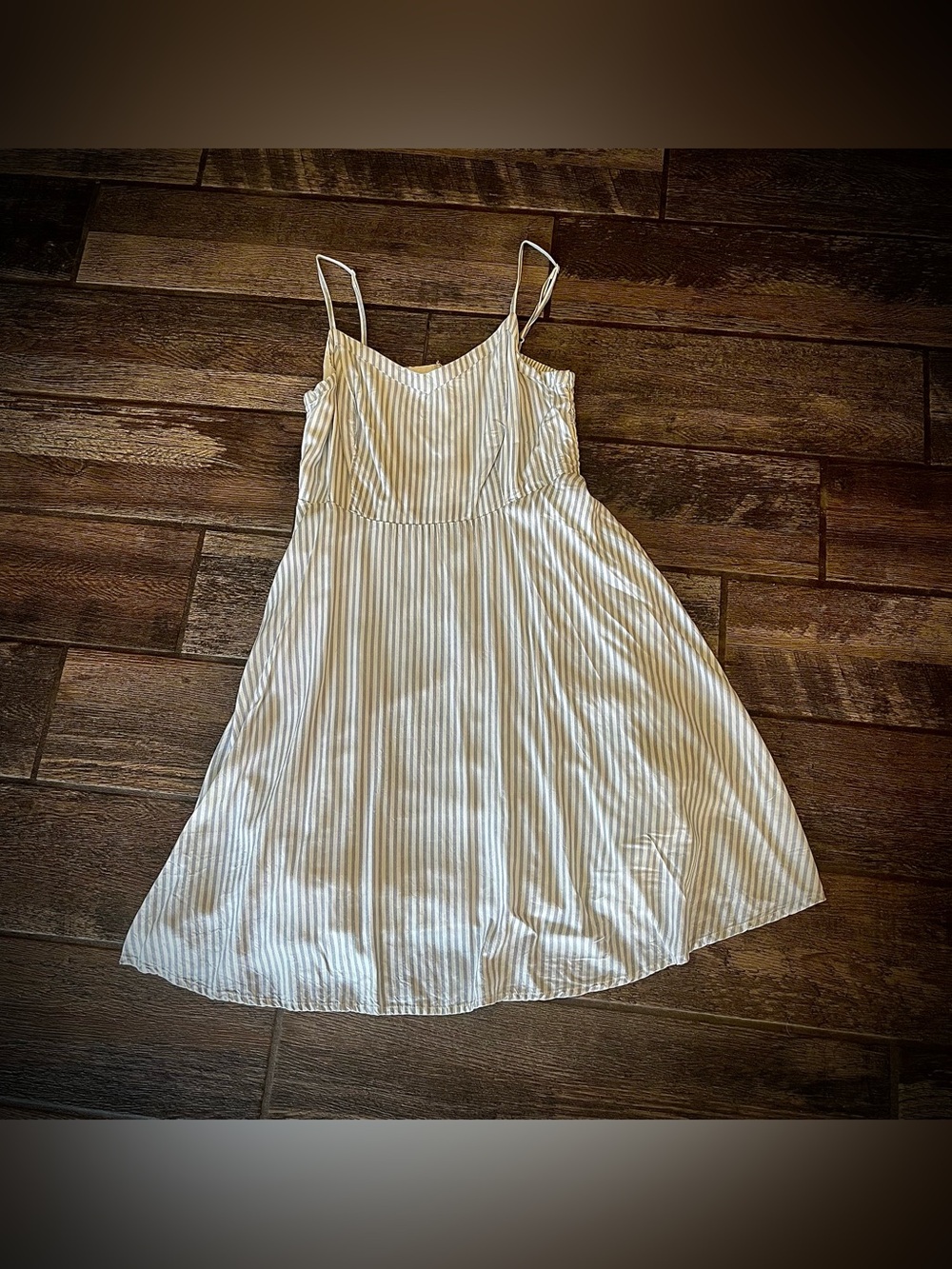 Old Navy gray & white striped sundress with semi full skirt M